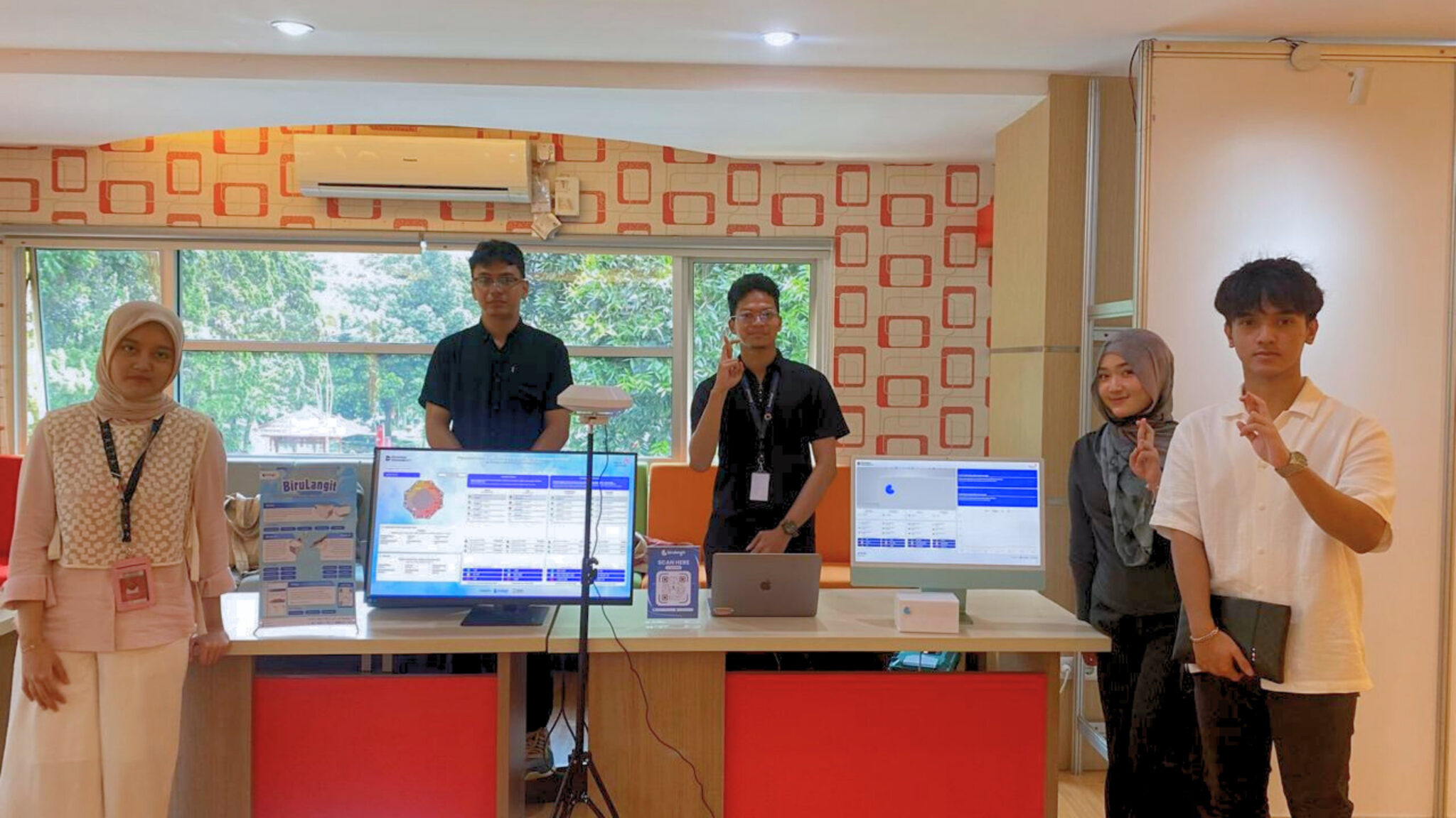 Biru Langit environmental monitoring innovation device