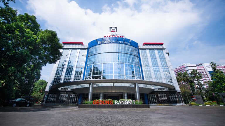 Telkom University WURI 2025